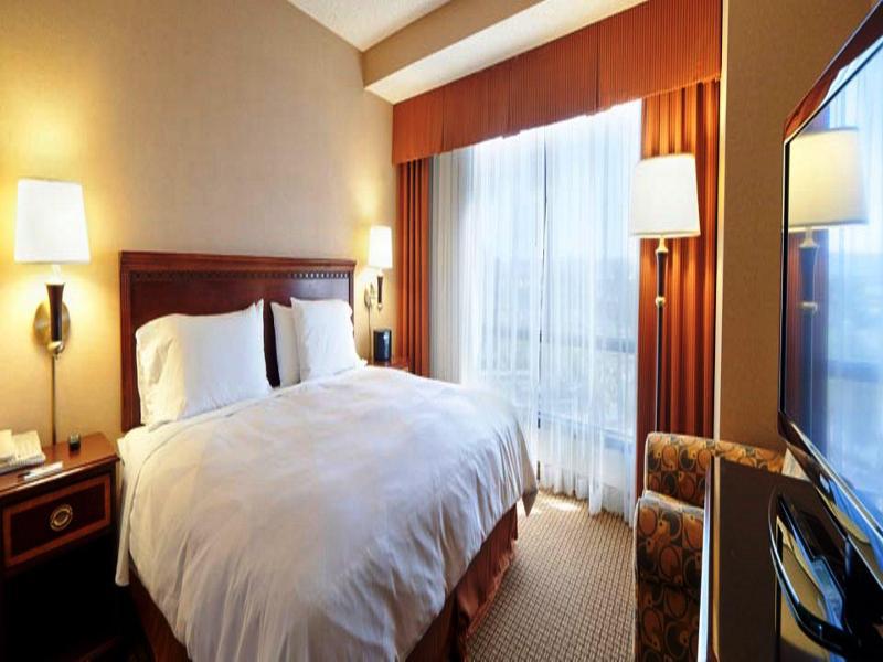 Radisson Hotel Phoenix Airport Bagian luar foto